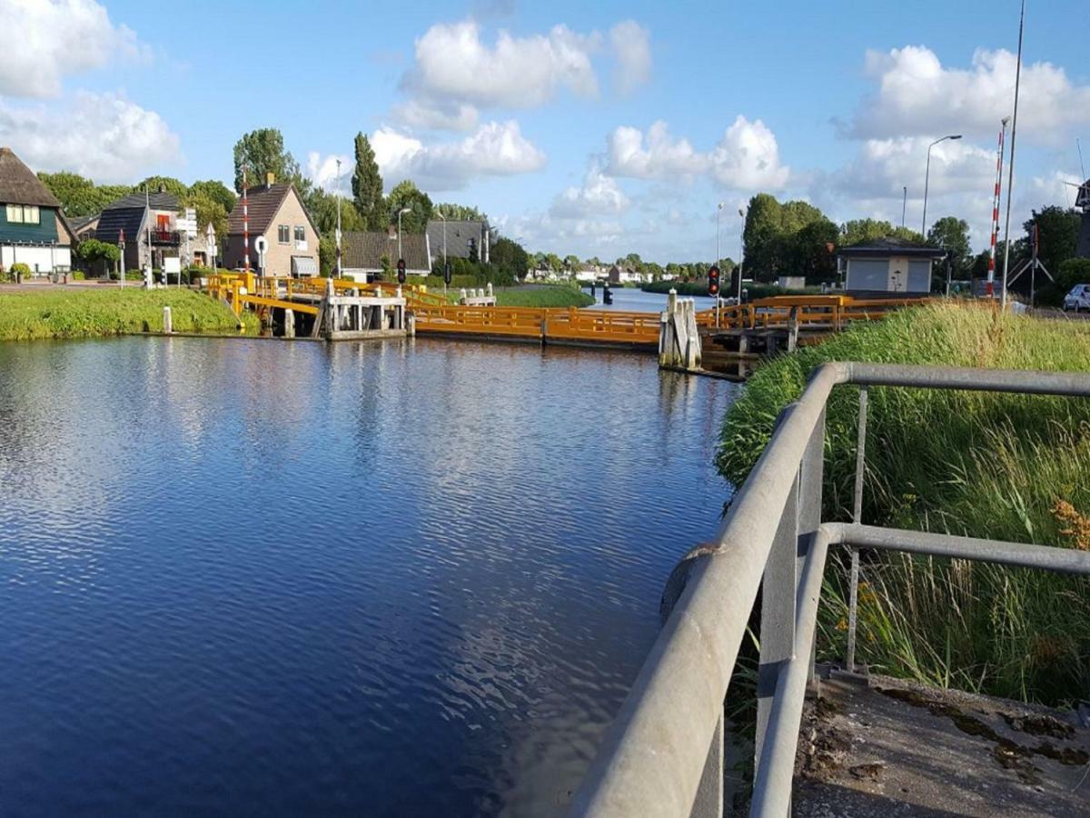 Holiday Home Canal View Alkmaar Exterior photo